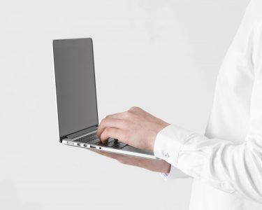Karyawan mengakses portal employee self service ess dimana saja, kapan saja